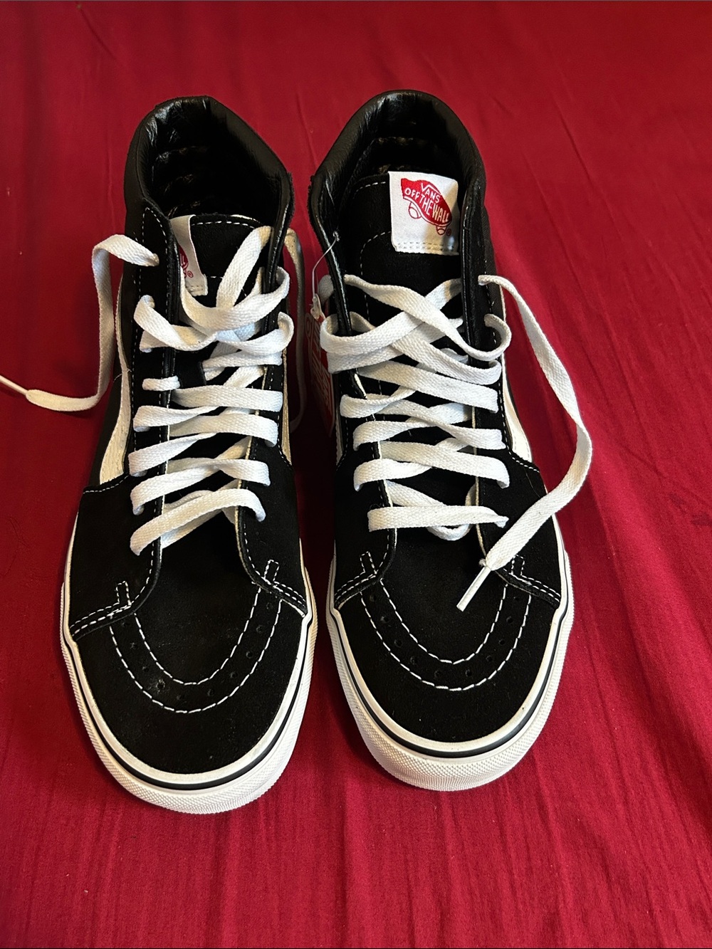 Vans Black and White High-Top Skate Sneakersfor man us 8.5
For women us 10